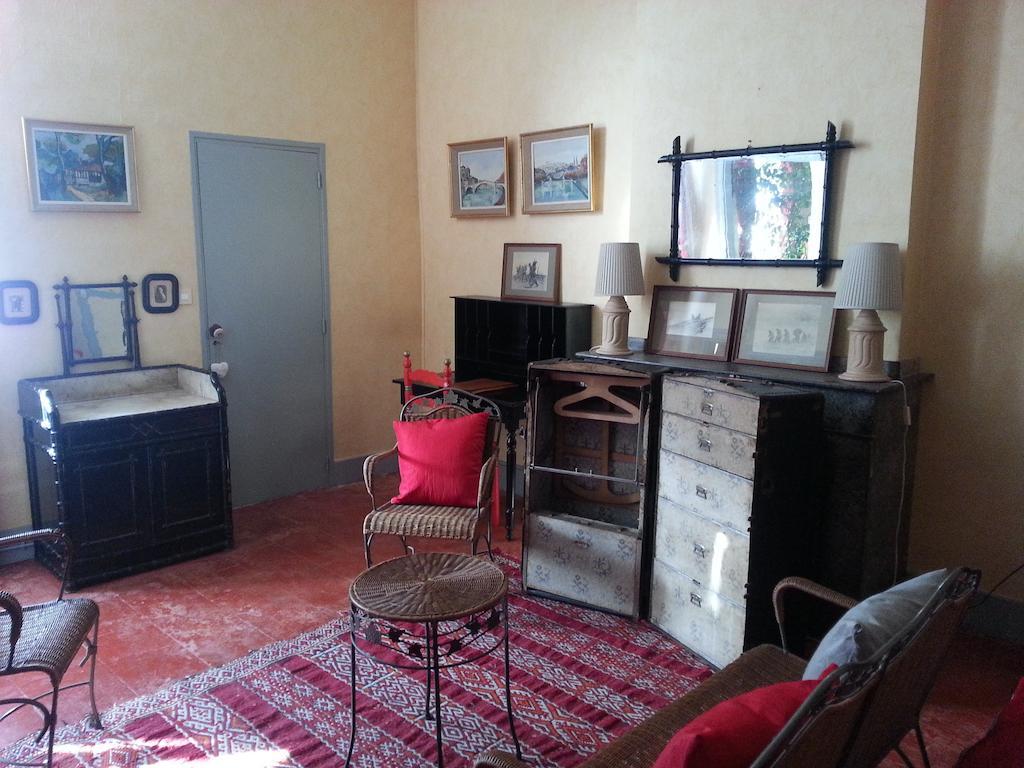 La Maison De L'Oenologue Poucharramet Habitación foto